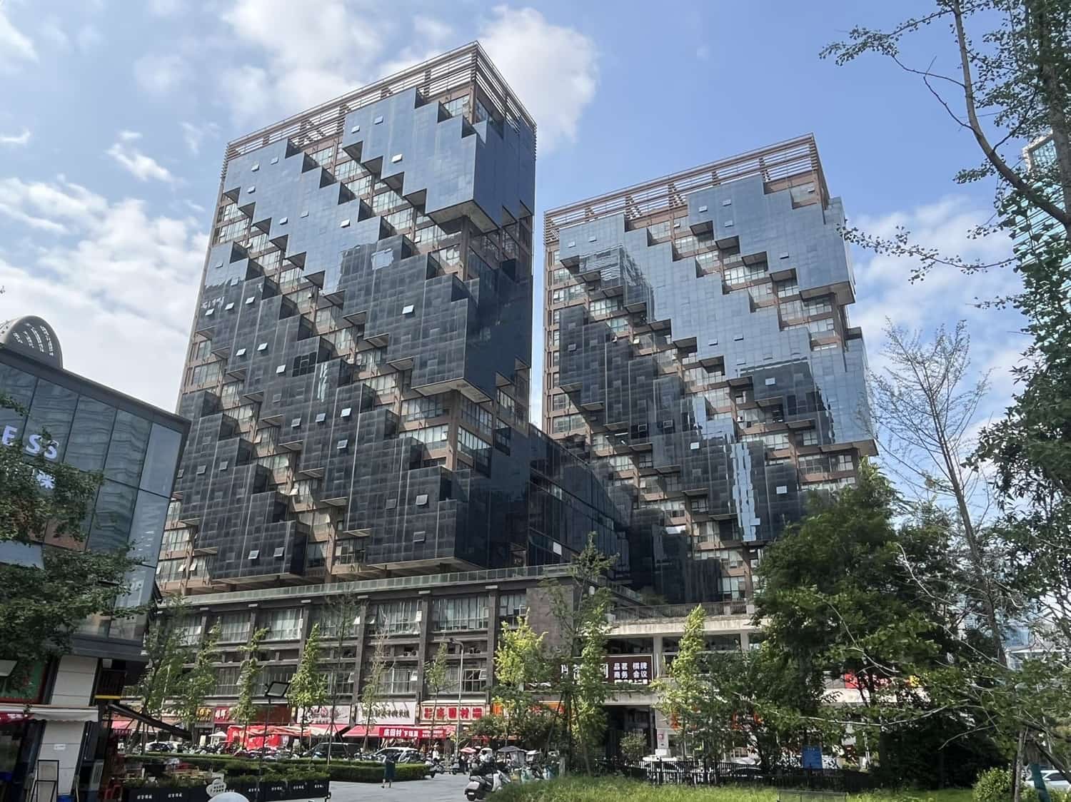 芯通科技大厦外观图